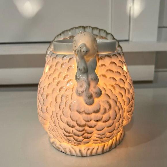 Scentsy Tom Turkey Full-Size Rustic Ivory Wax Warmer. - Picture 4 of 10